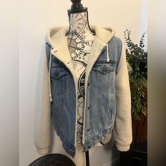 Denim/ fleece bomber jacket - Picture 6 of 12